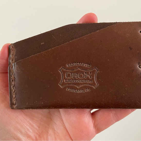 Orox Brown Leather Card Holder - Picture 2 of 3